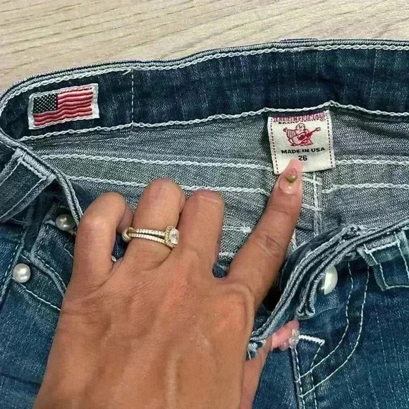 True Religion Y2K Pearl Joey Flare Jeans - Picture 8 of 8